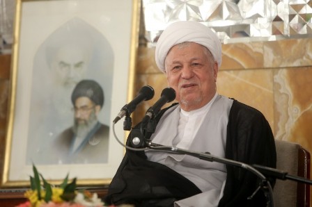 رئیس مجمع تشخیص مصلحت نظام: » با آغاز همکاری های جهانی، دنیا می تواند از ظرفیت های ایران استفاده کند